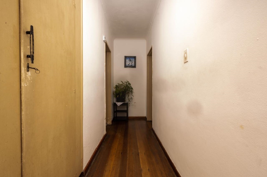 9 Bedroom Property for Sale in Sunnyridge Eastern Cape